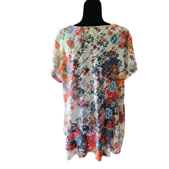One World Womens 3X Semi-sheer Linen Blend Floral Tunic with Asymmetrical Hem - Picture 3 of 12